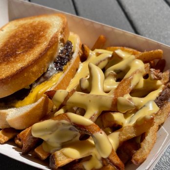 MOB Grill - American Near Me - Oklahoma City, Oklahoma
