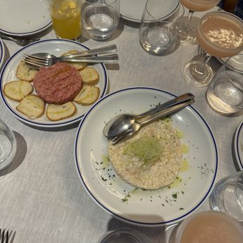 Cipriani - Beef tartar and seafood tartar - Italian Near Me - Ciudad de México, DIF Cipriani - Beef tartar and seafood tartar - Italian Near Me - Ciudad de México, DIF