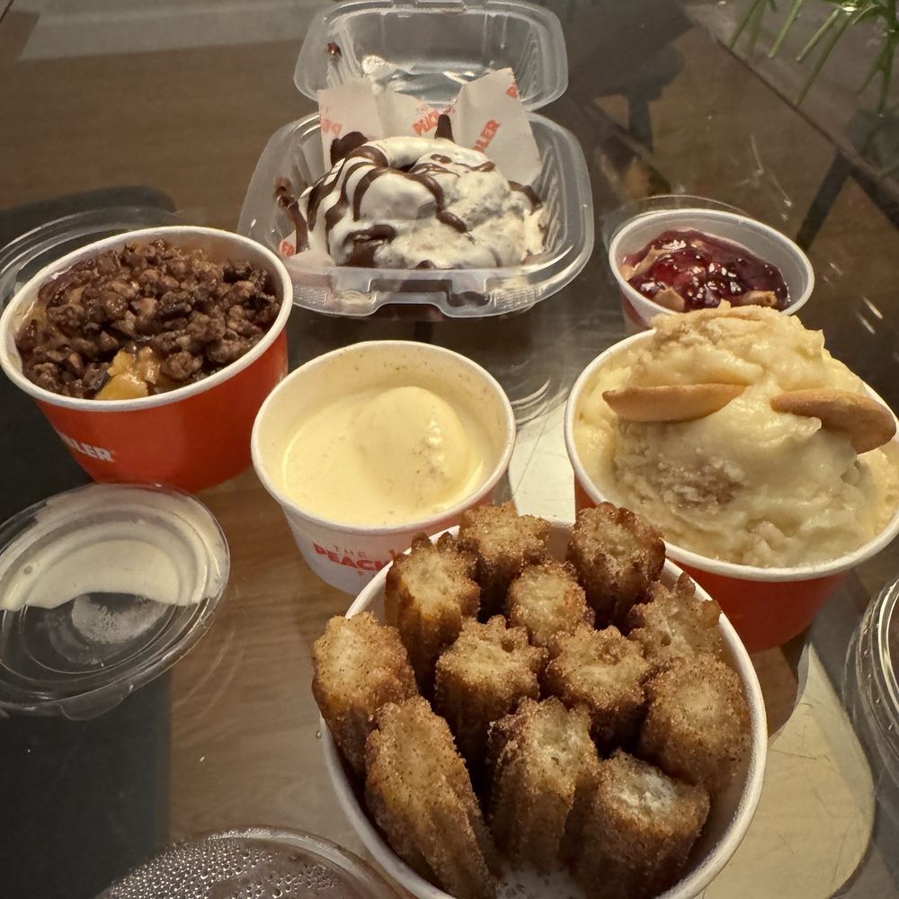 Peach Cobbler Factory - Desserts Near Me - Round Rock, Texas