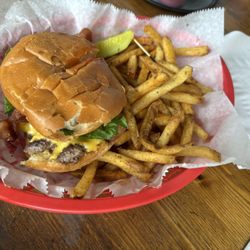 Apple Annie's - Burger (Backyard burger with bacon) and fries