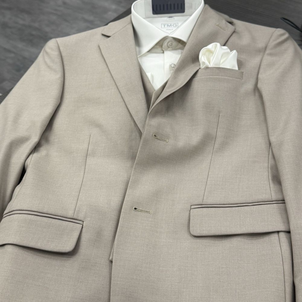 Men's Wearhouse - Men's Clothing Near Me - GILBERT, Arizona