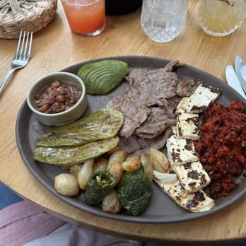 Tres - Mexican Near Me - Ciudad de México, DIF