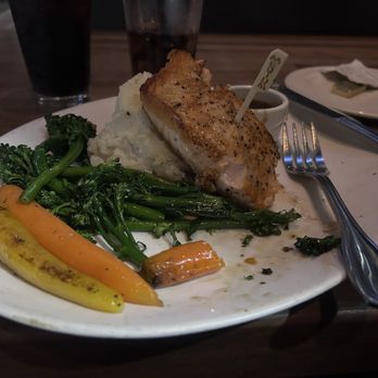 Yard House - Whiskey-Glazed Salmon - New American Near Me - Palm Beach Gardens, Florida Yard House - Whiskey-Glazed Salmon - New American Near Me - Palm Beach Gardens, Florida