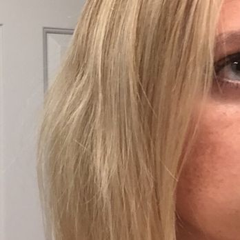 Salon Buzz - Towards the front of my face and on the side you can see additional breakage. - Day Spas Near Me - Chicago, Illinois Salon Buzz - Towards the front of my face and on the side you can see additional breakage. - Day Spas Near Me - Chicago, Illinois