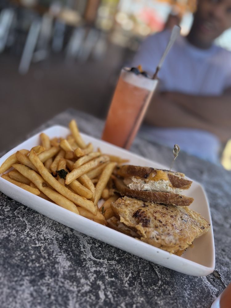 The Waterfront Grill