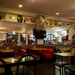 Funny Pages Cafe - Restaurant interior.