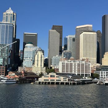 Bainbridge Island Ferry - Seattle skyline - Ferries Near Me - Seattle, Washington
