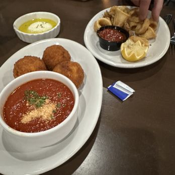 Joe's On Higgins - Arinchini and Fried Calamari - Pizza Near Me - Chicago, Illinois Joe's On Higgins - Arinchini and Fried Calamari - Pizza Near Me - Chicago, Illinois