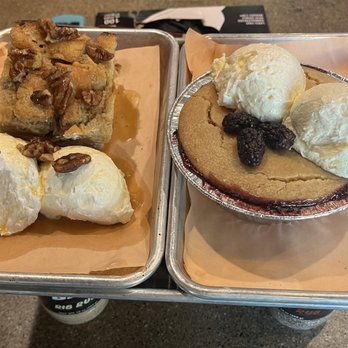 Canyons Barbeque - Bread pudding, blueberry cobbler. - Barbeque Near Me - Castro Valley, California Canyons Barbeque - Bread pudding, blueberry cobbler. - Barbeque Near Me - Castro Valley, California