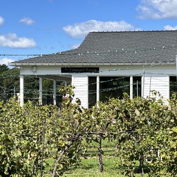 BLUE RIDGE ESTATE VINEYARD & WINERY - Updated October 2025 - 611 Photos
