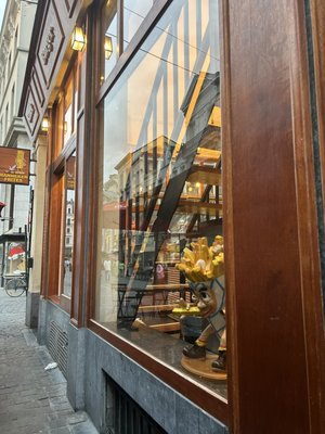 Manneken Frites by null