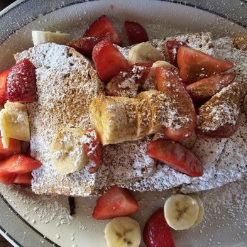 Squeeze In - The Queen is actually THE QUEEN! - Breakfast & Brunch Near Me - Reno, Nevada