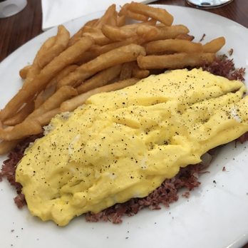 Colonial Diner - New American Near Me - East Brunswick, New Jersey