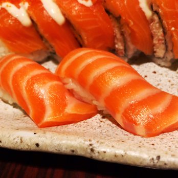 BluFish Sushi - Japanese Near Me - Glenview, Illinois