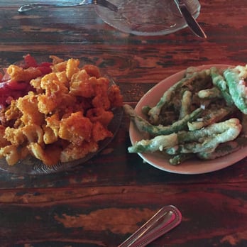 Eclipse di Luna - Buckhead - Fried calamari and fried green beans - Tapas Bars Near Me - Atlanta, Georgia Eclipse di Luna - Buckhead - Fried calamari and fried green beans - Tapas Bars Near Me - Atlanta, Georgia