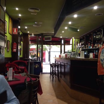 Antiguo la Jota - Interior del bar - Tapas Bars Near Me - Zaragoza, Z