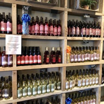 Simmons Winery - Wineries Near Me - Columbus, Indiana