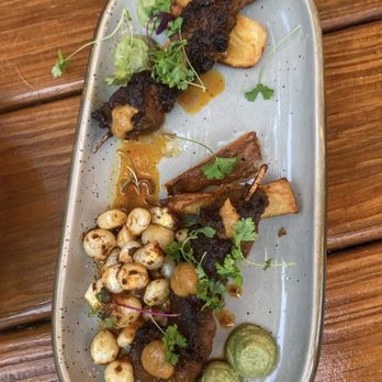 Llama Queen - Skewers, their sauces here are THE sauce - Peruvian Near Me - Austin, Texas