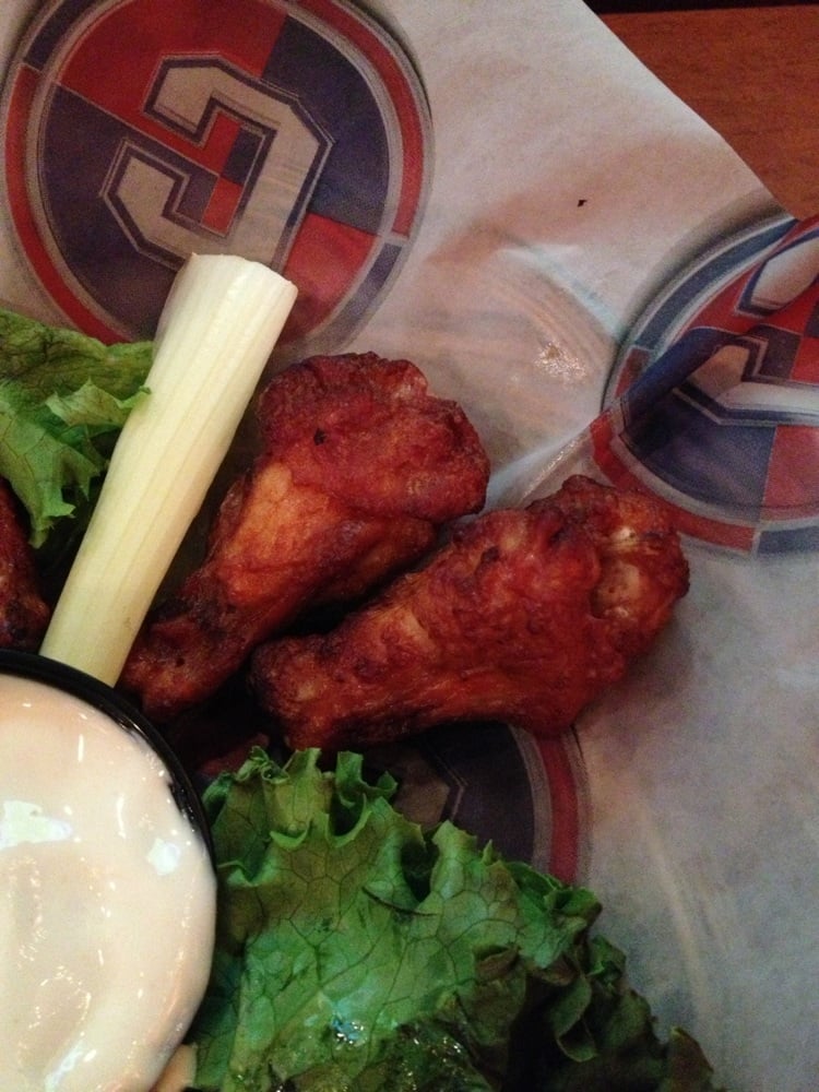 LA CAGE AUX SPORTS Updated September 2024 5540 Boul Des Gradins