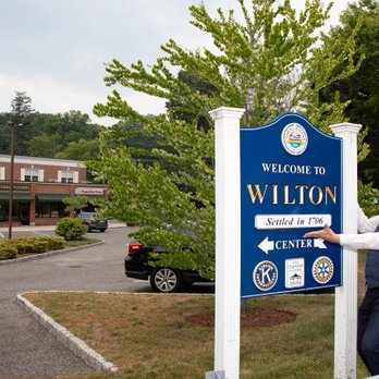 Arosa Ballroom Dance Studio - Dance Studios Near Me - Wilton, Connecticut Arosa Ballroom Dance Studio - Dance Studios Near Me - Wilton, Connecticut