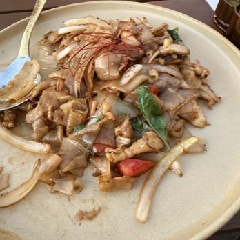 Hanuman Thai Eatery - Drunken noodles - Thai Near Me - Costa Mesa, California