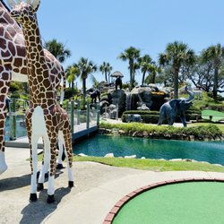 Coconut Creek Family Fun Park - Put put course