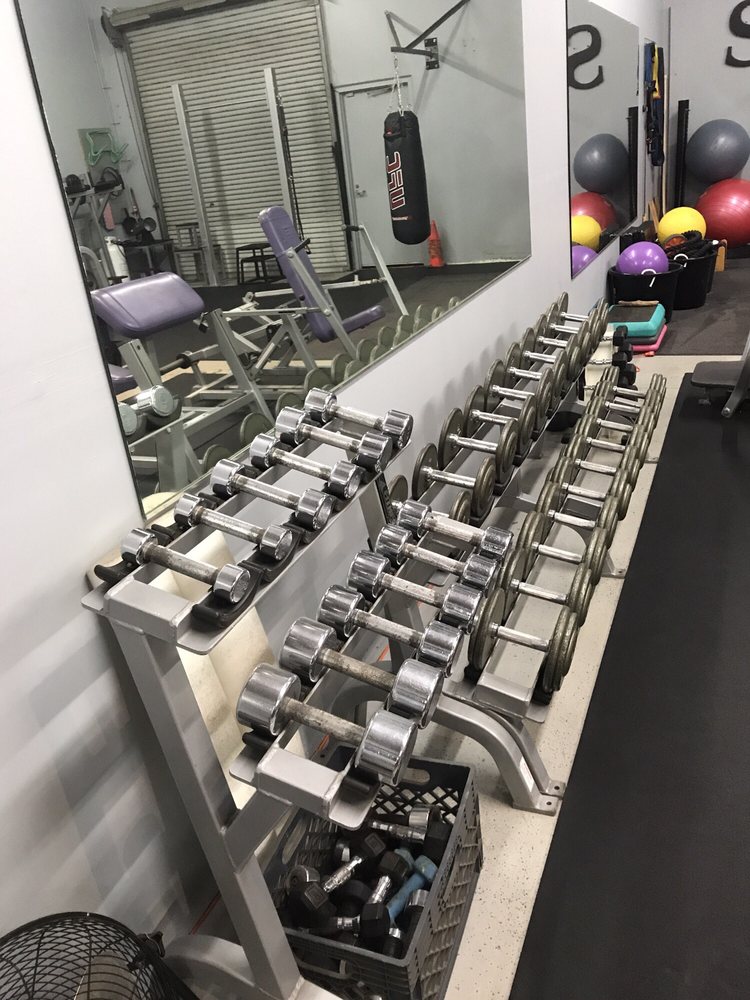 Speedy's Fitness Logo