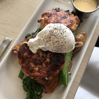 TAVERNA - Salmon cakes - Italian Near Me - Jacksonville, Florida
