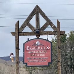 Braddock's Restaurant and Tavern - Signage