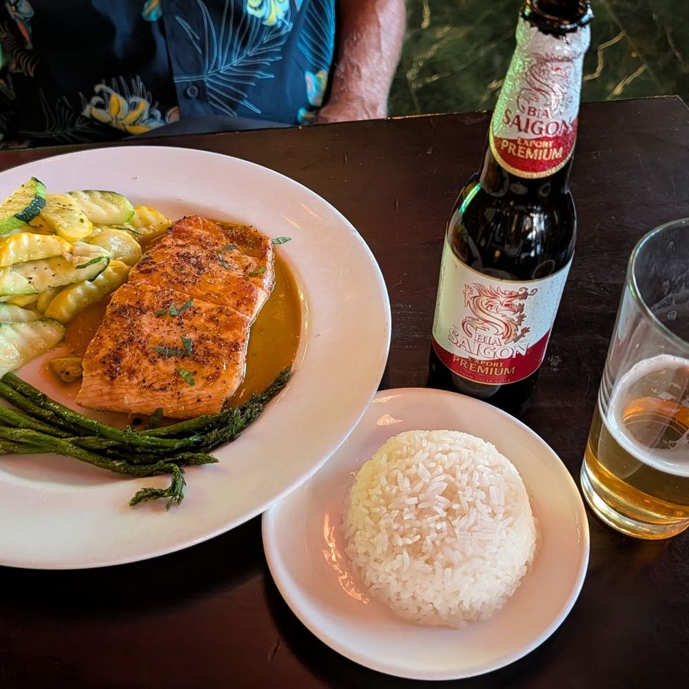 Saigon Blossoms - $26 Salmon Xa Ca Ri large 6-7 oz, veggies in coconut curry, white rice 4/5* $6 Bia Saigon, light med body 5/5* 5-2026 - Vietnamese Near Me - Tucson, Arizona Saigon Blossoms - $26 Salmon Xa Ca Ri large 6-7 oz, veggies in coconut curry, white rice 4/5* $6 Bia Saigon, light med body 5/5* 5-2026 - Vietnamese Near Me - Tucson, Arizona