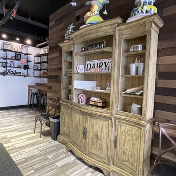 Max's Cakes - Custom Cakes Near Me - Hayward, California Max's Cakes - Custom Cakes Near Me - Hayward, California