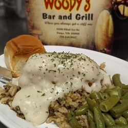 Woody's Bar - Chicken Cordon Bleu