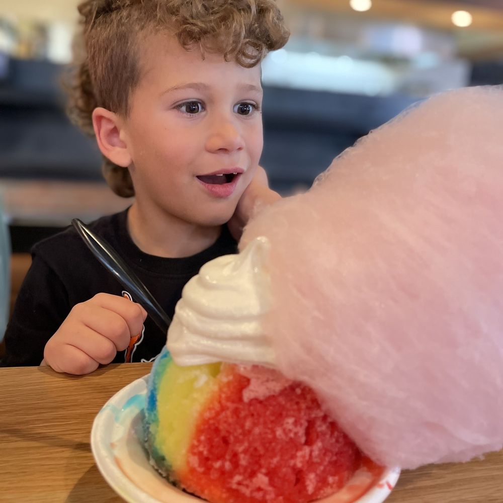 Cotton & Snow - Cotton snow and ice cream in rainbow flavor yum! My son said to give 100 stars. - Shaved Ice Near Me - Nashville, Tennessee Cotton & Snow - Cotton snow and ice cream in rainbow flavor yum! My son said to give 100 stars. - Shaved Ice Near Me - Nashville, Tennessee