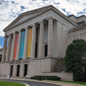 National Mall - National Museum of Art - Landmarks & Historical Buildings Near Me - Washington, DC, District of Columbia