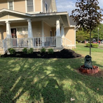 Wolf Pack Landscaping - the front yard of a house - Landscaping Near Me Wolf Pack Landscaping - the front yard of a house - Landscaping Near Me