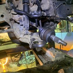 Dakota's Mobile Mechanics - Ball joints and suspension issues