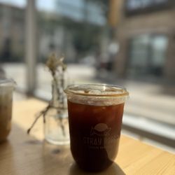 Stray Dogs Coffee Roasters - Espresso tonic