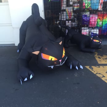 Halloween Bootique - Blow up kitty cat - Costumes Near Me - Costa Mesa, California