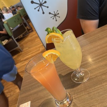 Snooze, an A.M. Eatery - Palomimosa and Rummosa - Breakfast & Brunch Near Me - Orange, California