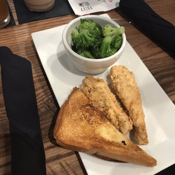 11|17 - Kids chicken tenders w/ broccoli - New American Near Me - McKinney, Texas