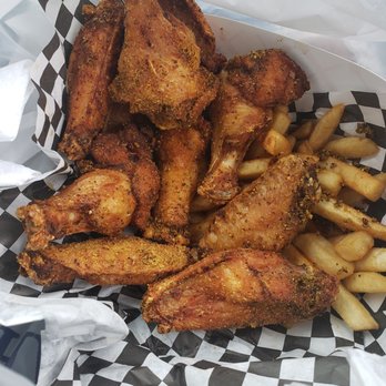 Papa Bears Chicken - Lemon pepper wings! - Chicken Wings Near Me - Indianapolis, Indiana