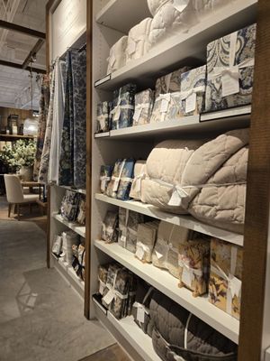 Pottery Barn by null