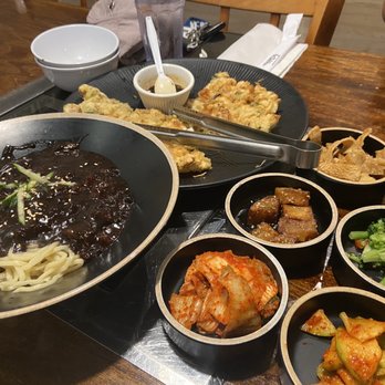Hai Woon Dai - Seafood Pancake and Jjajangmyun noodles with black bean sauce - Korean Near Me - Antioch, Tennessee