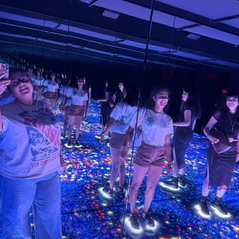 WNDR Museum - Interactive floor - Art Museums Near Me - Boston, Massachusetts