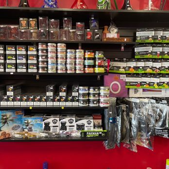Devonshire Smoke Shop - Vape Shops Near Me - Chatsworth, California