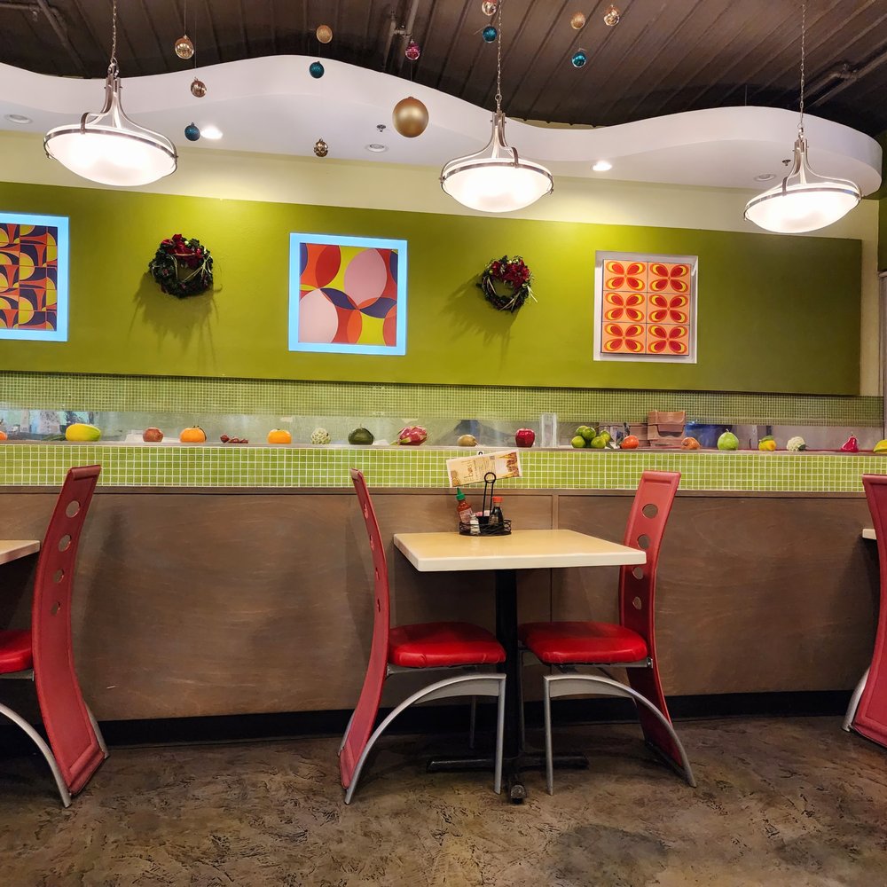 Thai Basil - the interior of a restaurant - Thai Near Me - Springfield, Illinois