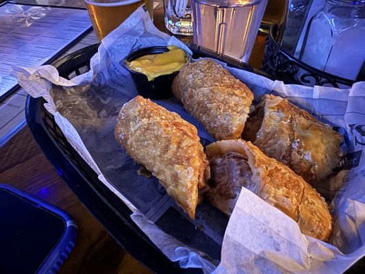 Craftu Kitchen & Tap House Wantagh by null