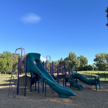 Ellis Lake Park - This park is decent, good location, cool lake, two fenced in play sets, benches in the shade, lots of geese and a dude asleep on the grass. - Parks Near Me - Concord, California Ellis Lake Park - This park is decent, good location, cool lake, two fenced in play sets, benches in the shade, lots of geese and a dude asleep on the grass. - Parks Near Me - Concord, California