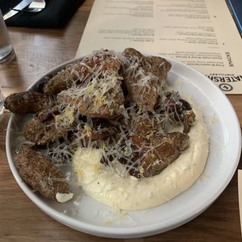 Watershed Kitchen & Bar - Crispy fingerling potatoes - Cocktail Bars Near Me - Columbus, Ohio
