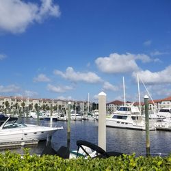 Harbortown Marina - Stellar views in calm intercoastal waters.